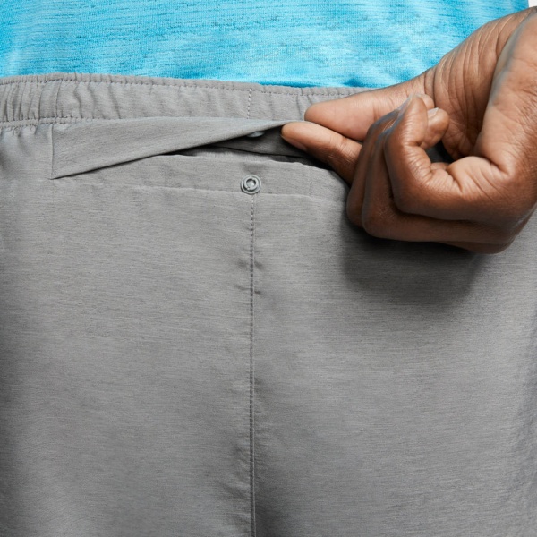 Шорти Nike M NK DF CHALLENGER SHORT 72IN1 CZ9060-084 р. M сірий