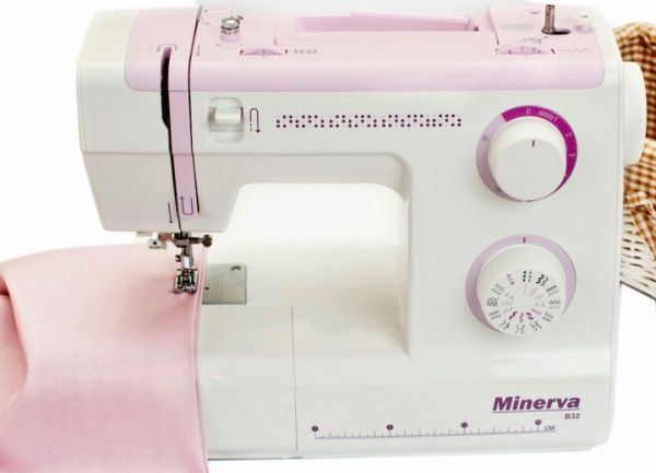 Швейна машина Minerva B32 