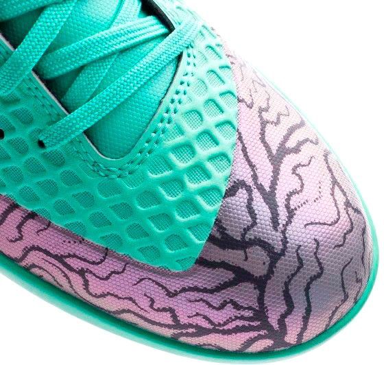 Бутси Puma 10484201 р. UK 7,5 зелений