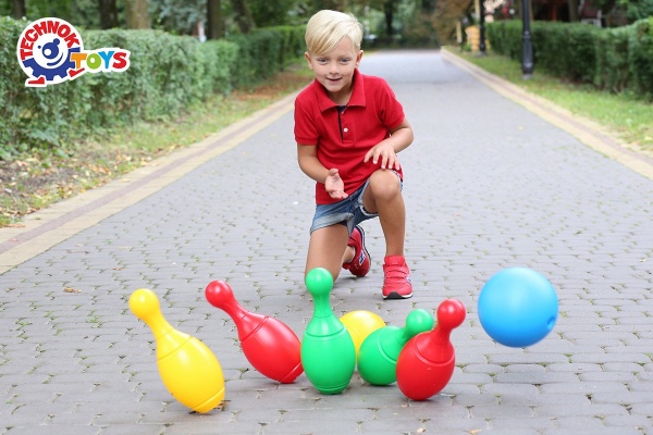 Набір для боулінгу ТехноК з фіксатором 2919