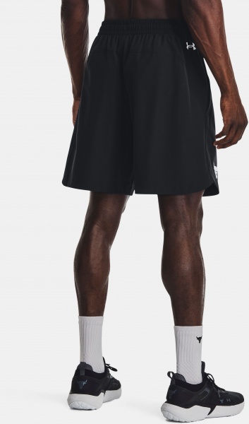 Шорти Under Armour PJT ROCK WOVEN SHORTS 1377431-001 р. S-M чорний