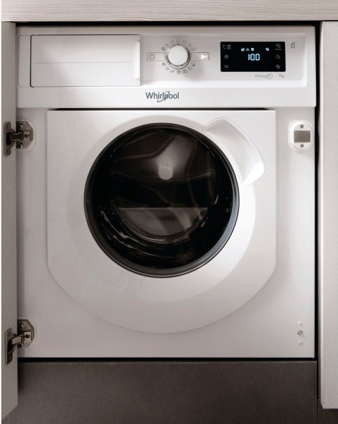 Стиральная машина Whirlpool WMWG71484E встраиваемая