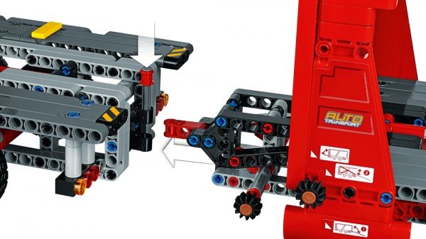 Конструктор LEGO Technic Автовоз 42098
