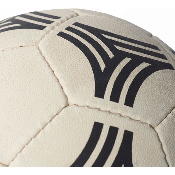 Футбольный мяч Adidas Tango Allaround AZ5191