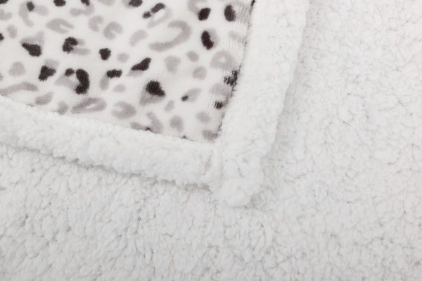 Плед двухсторонний Spots 200x220 см белый с принтом La Nuit 