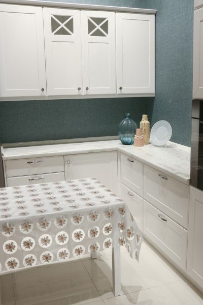 Клейонка на стіл Ромашка 8812 1,4 м