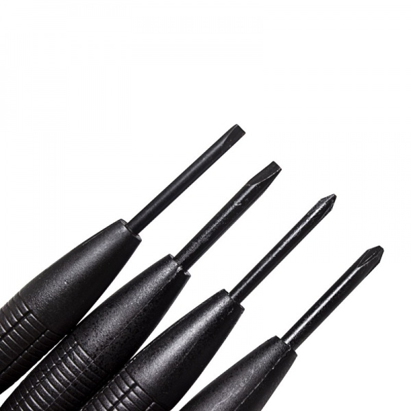 Набор ручного инструмента WMC TOOLS 142 шт. WT-10142