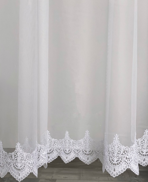 Тканина тюлева Scarlett Butan 117301/17 вишивка купон 285 см кремовий 