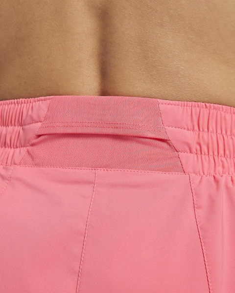 Шорти Nike W NK SWOOSH SHORT VENEER VERS DX1031-894 р. XS рожевий