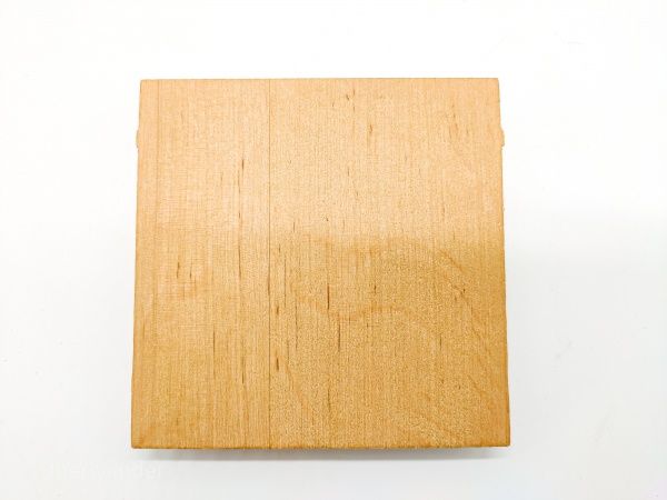 Декоративная панель деревянная розетка 1 шт, RZ.03.90, 90х90x10 мм 