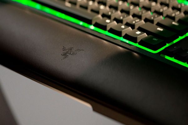 Клавиатура игровая Razer Ornata V2 (64924) (RZ03-03380700-R3R1) black