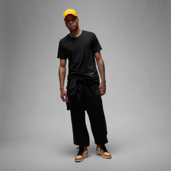 Футболка Nike M J PSG SS LOGO TEE DZ2917-010 р.XL черный