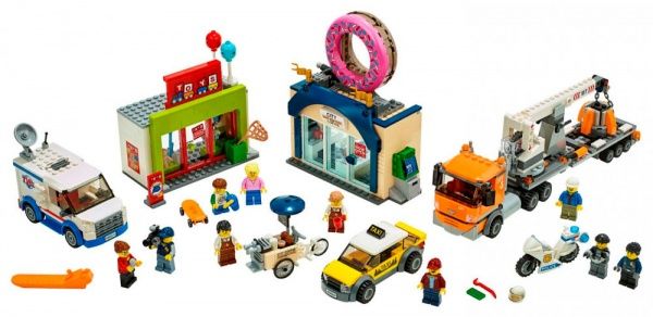 Конструктор LEGO City Открытие магазина пончиков 60233