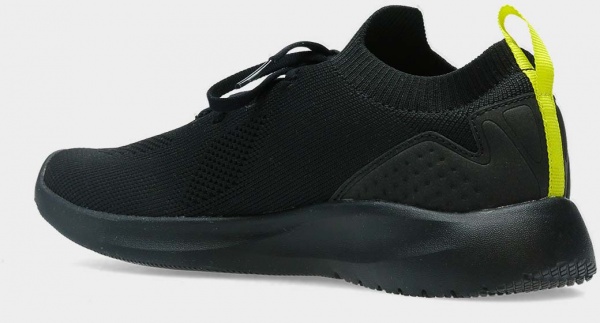 Кроссовки 4F LOW SHOES 4FJAW22FLOWM008-20S р.33 EUR 33 черный