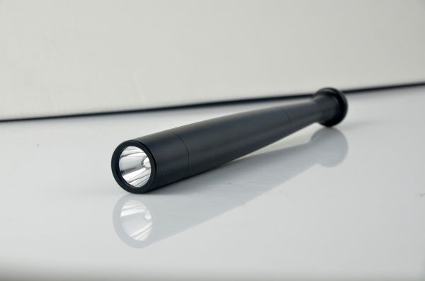 Фонарь Treker LP-8392B черный