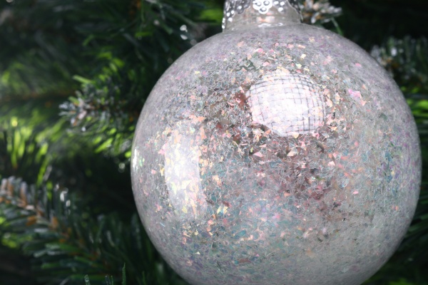 Елочная игрушка в форме шара с блестками 8 см CAA114660 