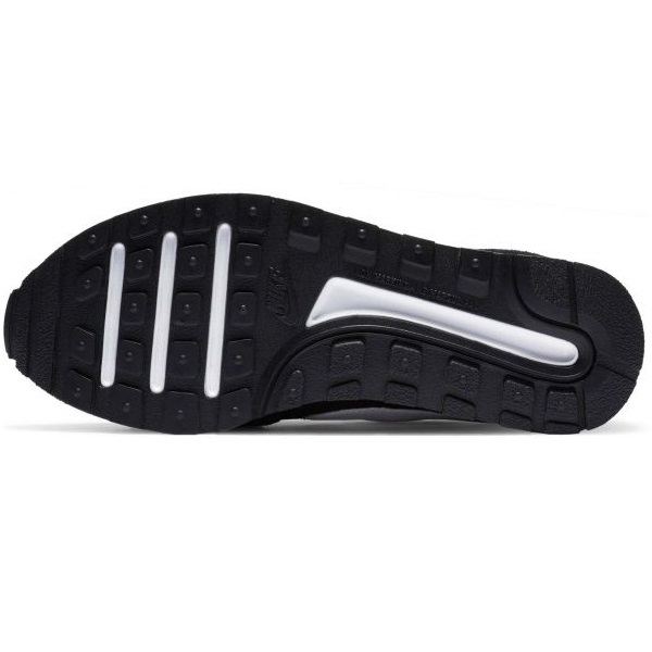 Кросівки Nike MD Valiant CN8558-002 р.US 6,5Y чорний