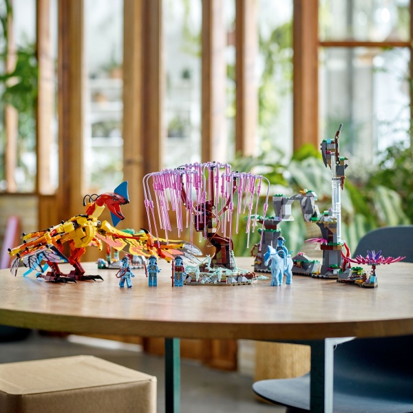 Конструктор LEGO Ideas Торук Макто і Дерево Душ 75574