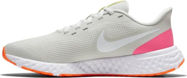 Кроссовки Nike WMNS REVOLUTION 5 BQ3207-007 р.7 разноцветный