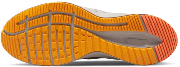 Кроссовки Nike Quest 4 DA1105-008 р.US 8,5 серо-черный