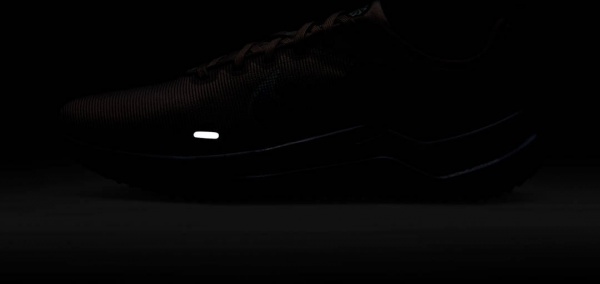 Кросівки Nike NIKE DOWNSHIFTER 12 DD9294-600 р.37,5 рожевий