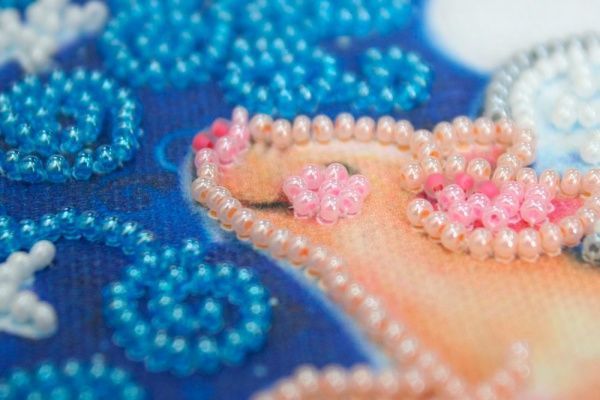 Набор для вышивания бисером Летающая свинка 150х150 мм Абрис Арт