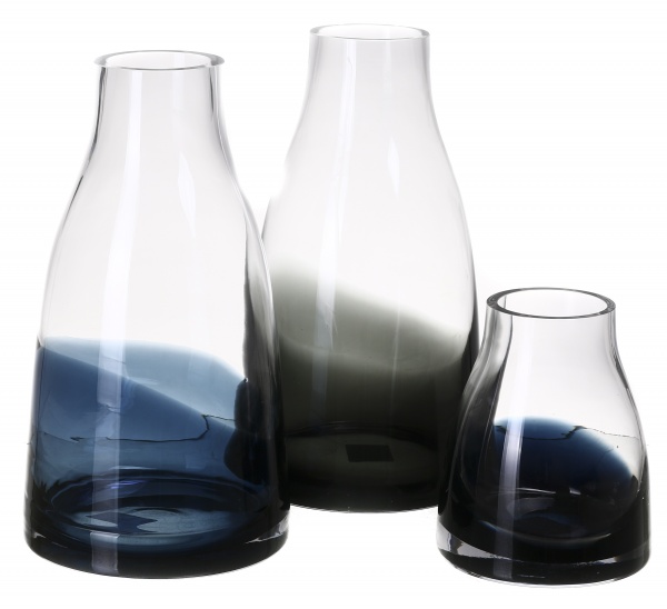 Ваза скляна Wrzesniak Glassworks Яншо 18 см темно-синя 