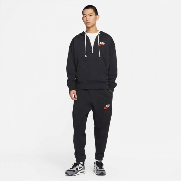 Штани Nike M NSW NIKE TREND SNEAKER PANT DM5271-045 р. XL чорний