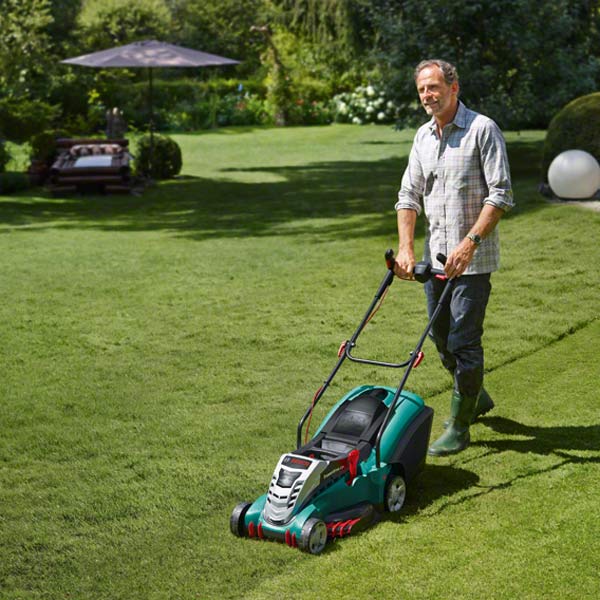Газонокосарка електрична Bosch Rotak 43 Li-Ion
