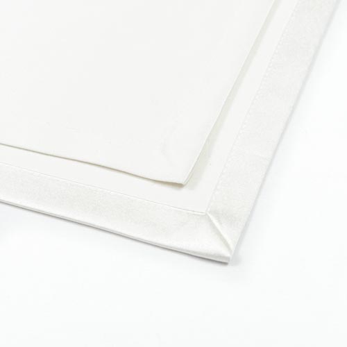 Скатертина ПРАДА 183763 135x135 см молочний Текстиль-Контакт 