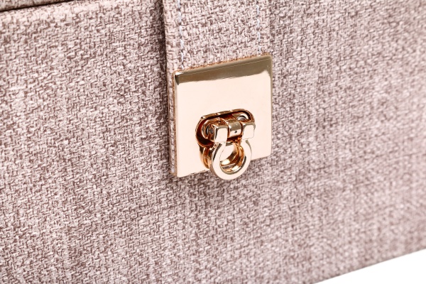 Шкатулка для украшений Cassy 19.5x13x16 см бежевый