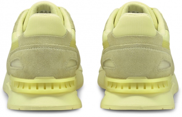 Кроссовки Puma Mirage Mox Mono 37516504 р.UK 3 желтый