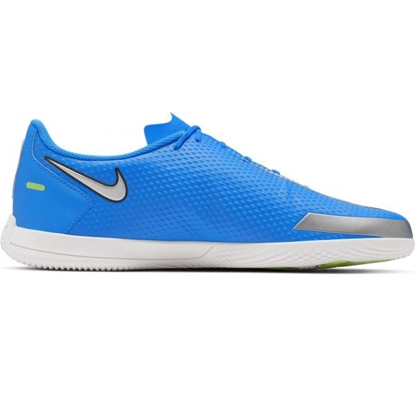 Бутси Nike Phantom GT Club IC CK8466-400 р. US 9,5 білий