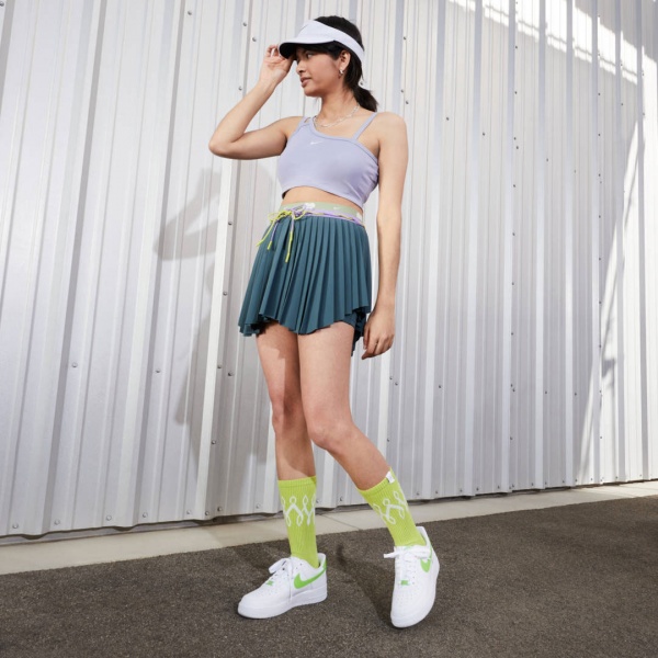 Кросівки Nike WMNS AIR FORCE 1 '07 DD8959-112 р.37,5 білий