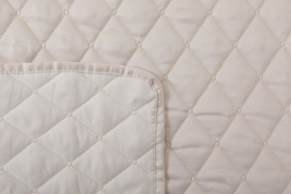 Покрывало Rhomb 240x260 см La Nuit молочный 