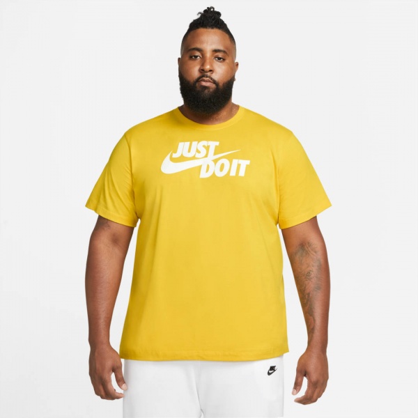 Футболка Nike M NSW TEE JUST DO IT SWOOSH AR5006-709 р.L жовтий