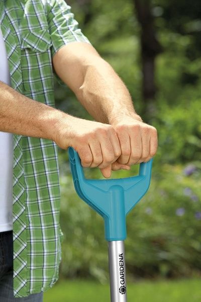 Лопата совкова Gardena Terraline з D-ручкою 117 см 3771-24