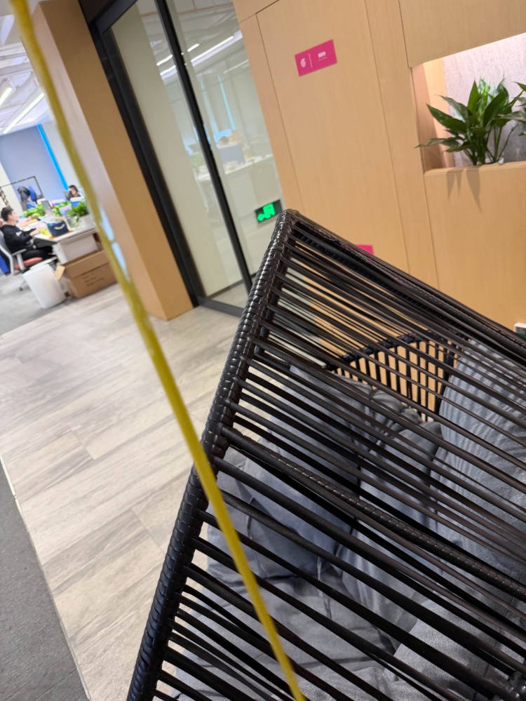 Кресло-кокон Indigo на ножках