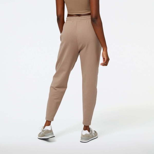 Брюки New Balance ATHLETICS PEARL WP31550MS р. M коричневый