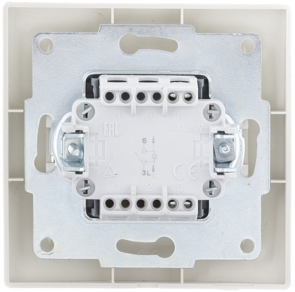 Выключатель одноклавишный UP! (Underprice) One Plus с подсветкой 10 А 220В крем 706-0303-111