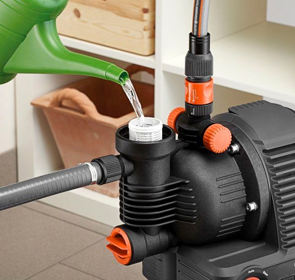 Насосна станція Gardena автоматична 5000 1755-20 