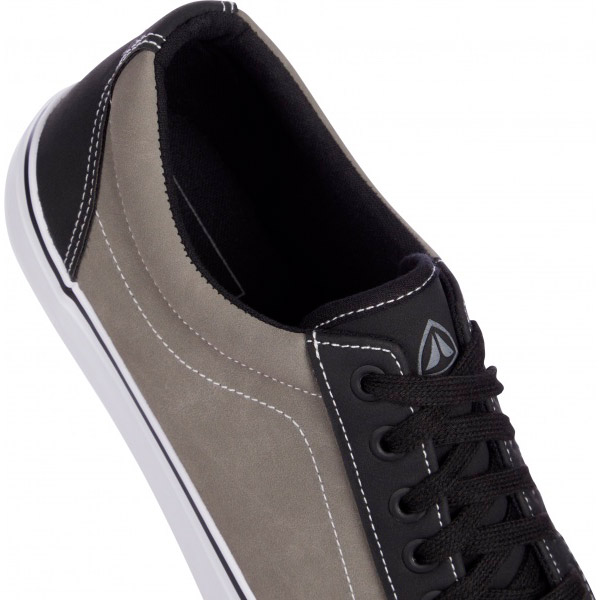 Кроссовки Firefly Mason 4 409932-903050 р.EUR 44 черный