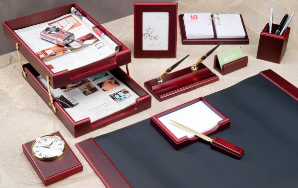 Набір настільний дерев'яний bestar 10 предметів Червоне дерево (0259XDU)