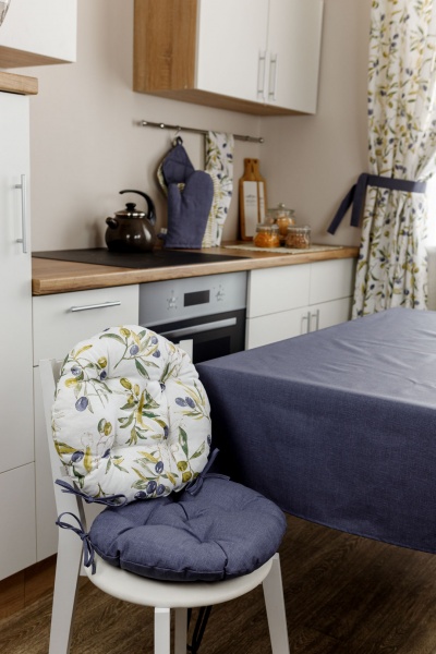 Скатерть водонепроницаемая Oliva Синяя 136x220 см La Nuit 