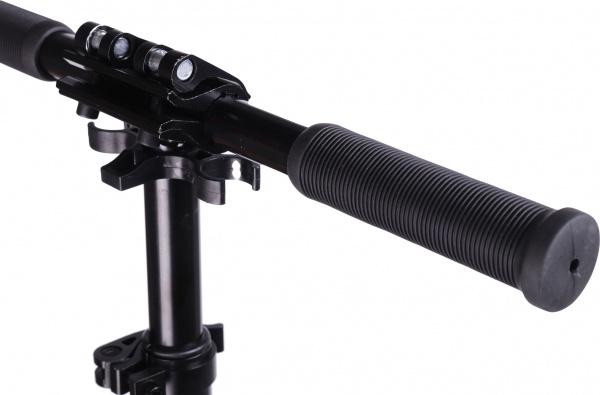 Самокат MaxxPro чорний SC-30-BL 