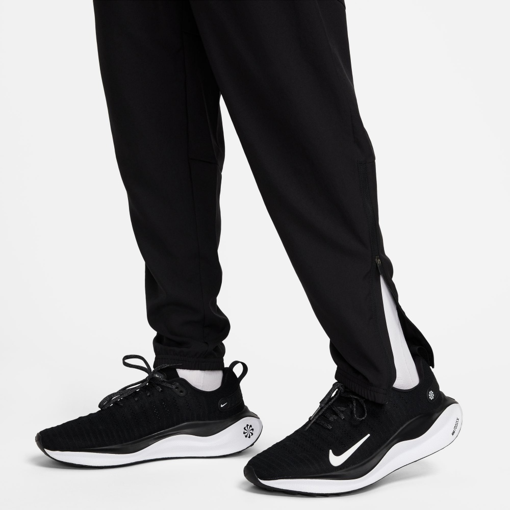 Штани Nike M NK DF CHALLENGR WVN PANT FQ4780-010 р.S