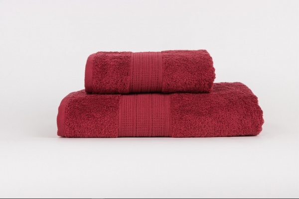 Рушник махровий Classic 70x140 см марсала Saffran 