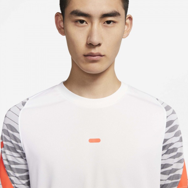 Футболка Nike M NK DF STRKE21 TOP SS CW5843-101 р.XL білий