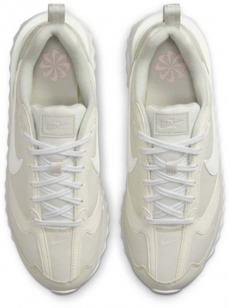 Кроссовки Nike DM8261-001 р.38,5 бежевый