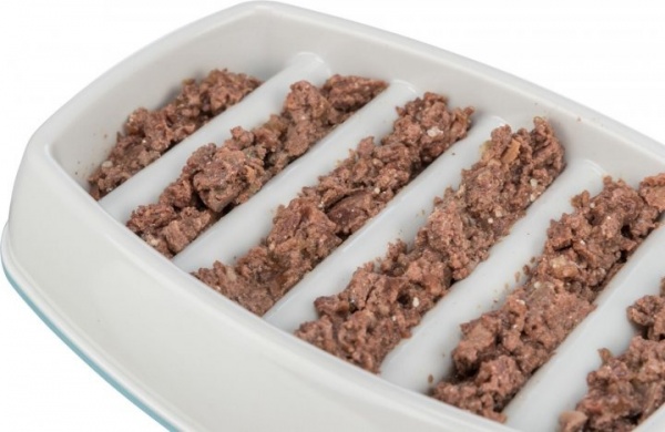 Миска Trixie для собак повільне годування сіра пластик/термопласна гума 0.25 л 21x14 см (25192)